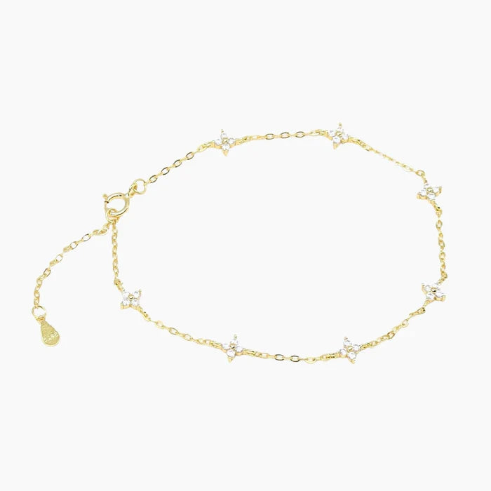 Gold star bracelet